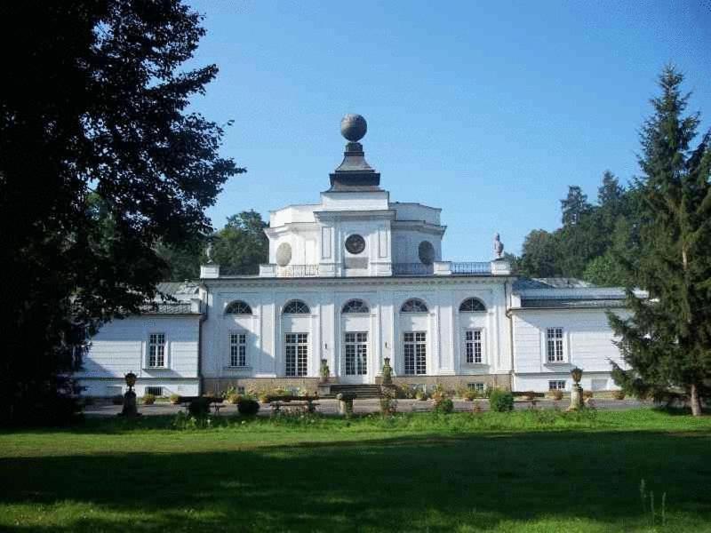 Hotel Butikowy Palac Jablonna Экстерьер фото
