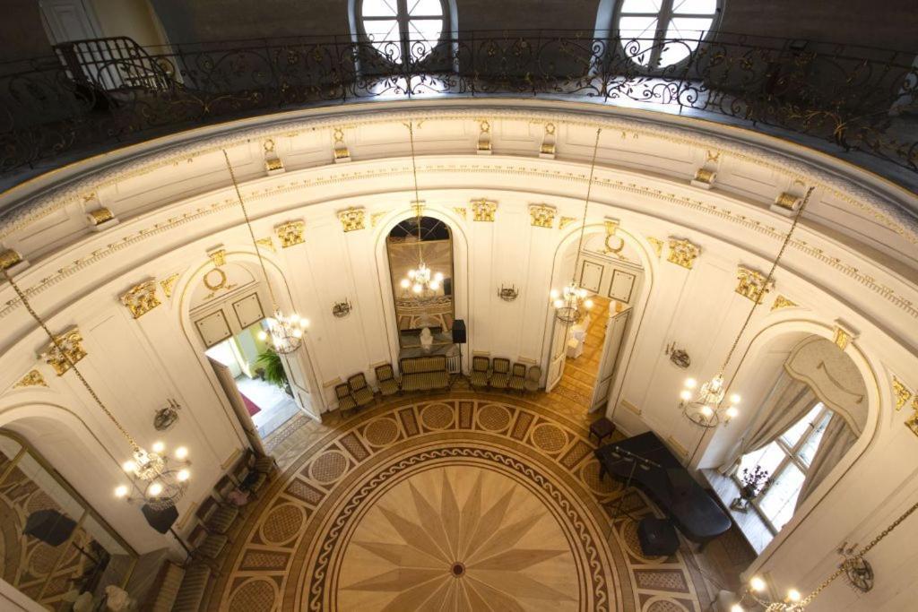 Hotel Butikowy Palac Jablonna Экстерьер фото
