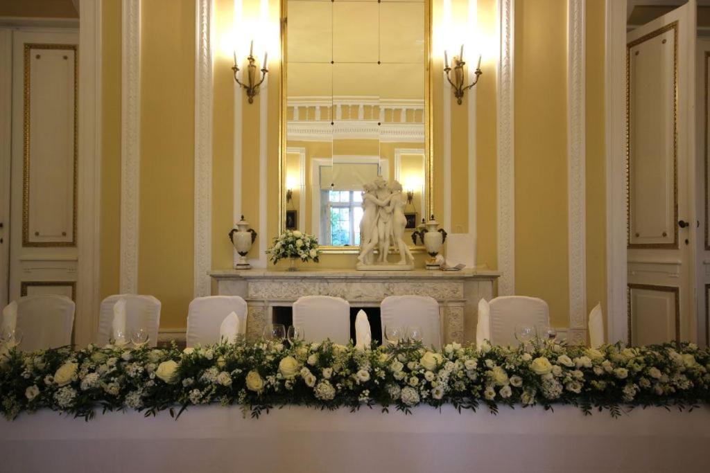 Hotel Butikowy Palac Jablonna Экстерьер фото