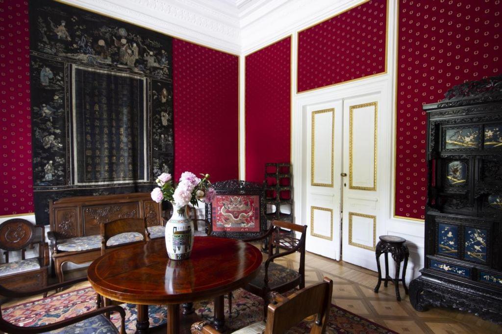 Hotel Butikowy Palac Jablonna Экстерьер фото